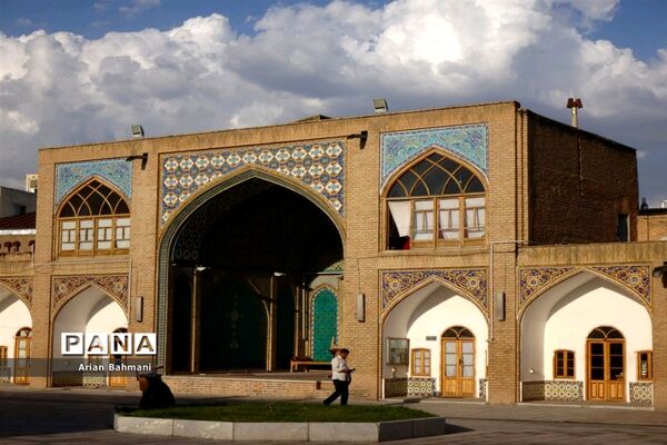 نمایی از مسجد جامع زنجان