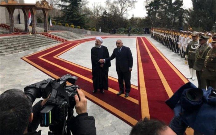 نخست‌وزیر عراق با روحانی دیدار کرد