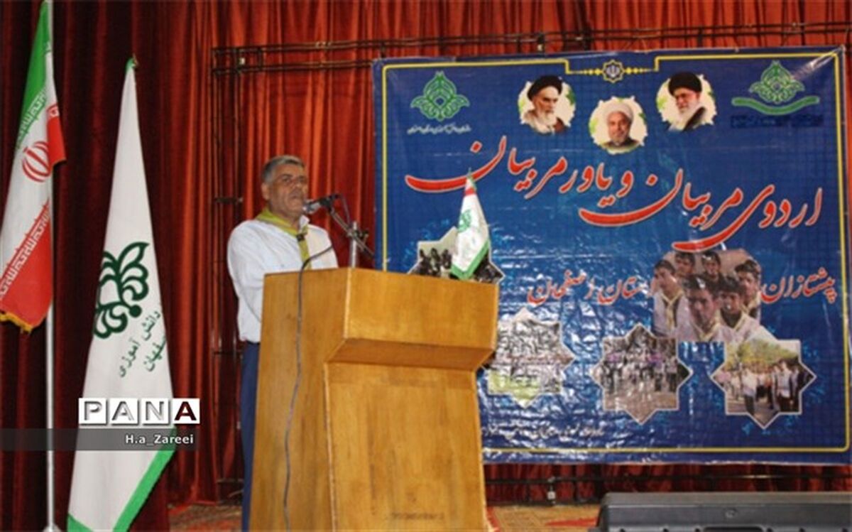 پیشتازان اصفهان در کارهای گروهی زبانزد کشور هستند