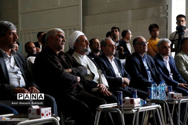 افتتاح شرکت آسوریک کاغذ سلولز آریا توسط استاندار قم