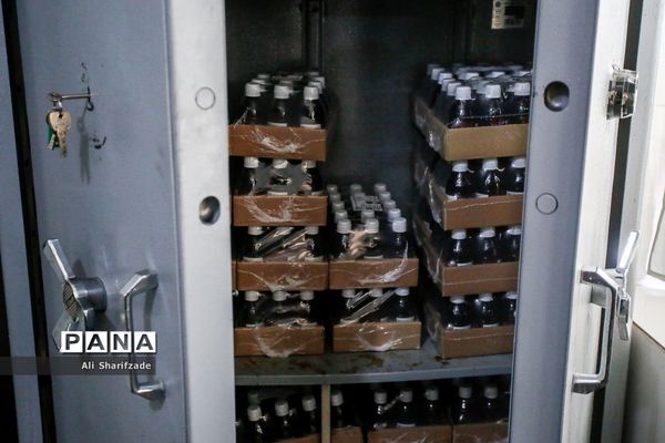 بازدید خبرنگاران از مرکز درمان اعتیاد ماده 16