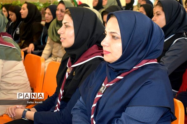مراسم اختتامیه اردوی استانی دختران پیشتاز سازمان دانش‌آموزی فارس