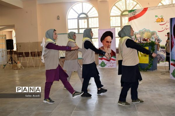 مراسم اختتامیه اردوی استانی دختران پیشتاز سازمان دانش‌آموزی فارس