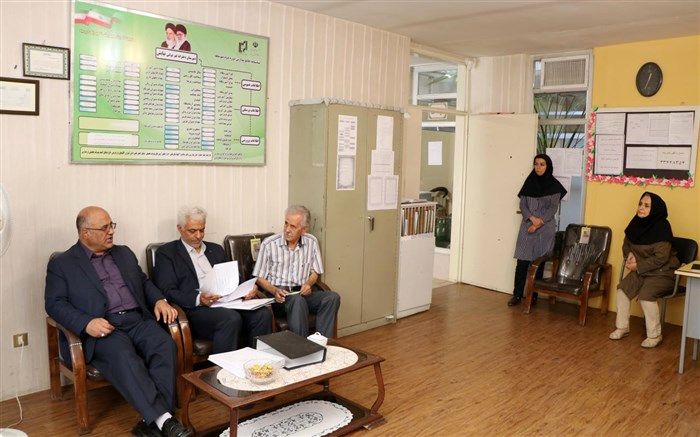 مدیران مدارس توجیه اولیا و تسهیل فرآیند ثبت نام را در دستور کار قرار دهند