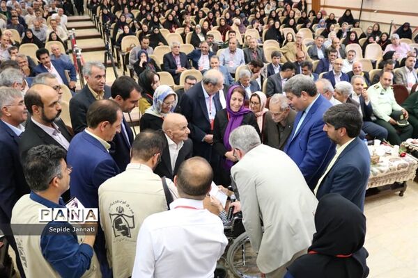 جشن گرامی‌داشت یکصدومین سال تاسیس آموزش و پرورش شهرستان آباده
