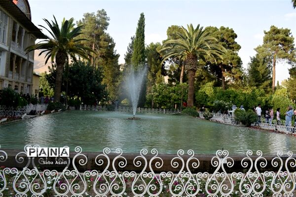 باغ ارم زیبایی چهار فصل شیراز