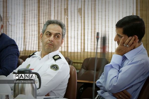 نشست کارگروه سرویس مدارس شهر تهران