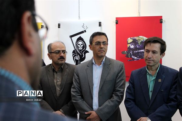 نمایشگاه گروهی  آثار پوستر هنرجویان رشته گرافیک  هنرستان امام رضا(ع)  و هنرستان فنی فاطمه زهرا(س)شهرستان کازرون