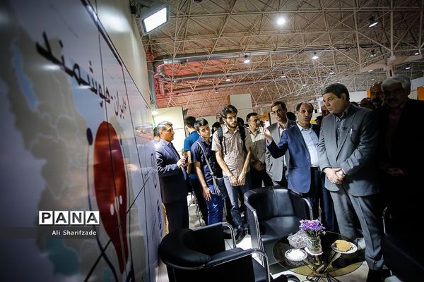 امضای تفاهم‌نامه بین وزارت ارتباطات و وزارت آموزش و پرورش با موضوع هوشمندسازی مدارس