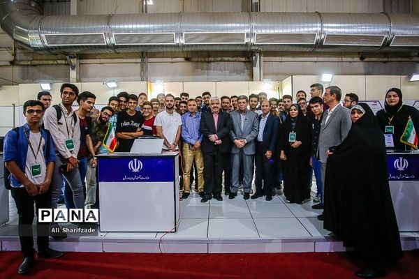 امضای تفاهم‌نامه بین وزارت ارتباطات و وزارت آموزش و پرورش با موضوع هوشمندسازی مدارس