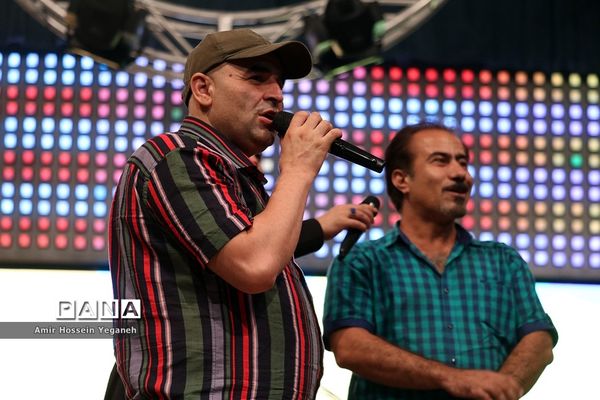 هشتمین شب از بیست و دومین جشنواره تابستانی کیش