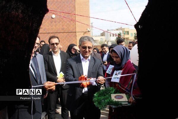 آیین افتتاحیه جشنواره نوجوان خوارزمی (مرحله استانی) و بازارچه کارآفرینی-2
