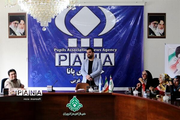 دوره آموزشی خبرنگاری، عکاسی و فن بیان  ویژه مسئولان انجمن اسلامی دانش‌آموزان دختر ارومیه