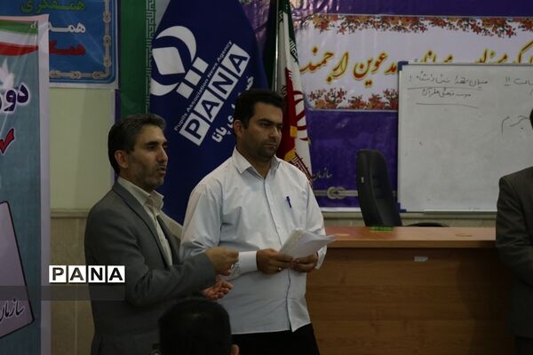 کلاس‌های خبرنگاری و مجریگری سازمان دانش‌آموزی خراسان رضوی