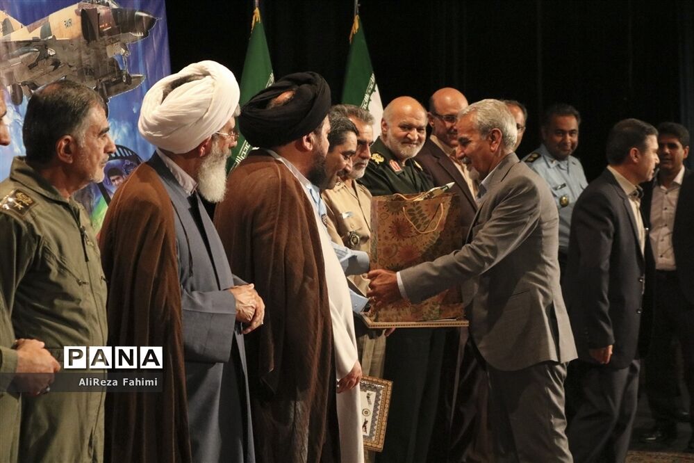 همایش بزرگداشت شهید خلبان عباس دوران