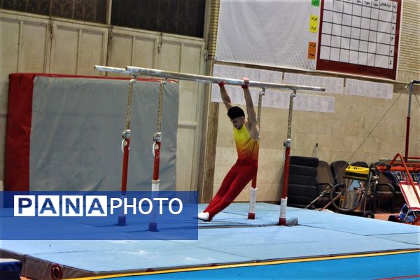 مسابقات انتخابی تیم ملی جوانان ژیمناستیک هنری در قم