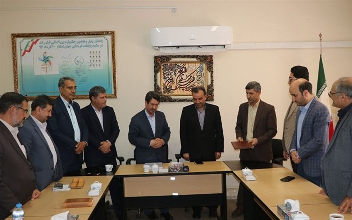 سرپرست معاونت پژوهش، برنامه ریزی و آموزش نیروی انسانی اداره کل آموزش و پرورش خراسان رضوی منصوب شد