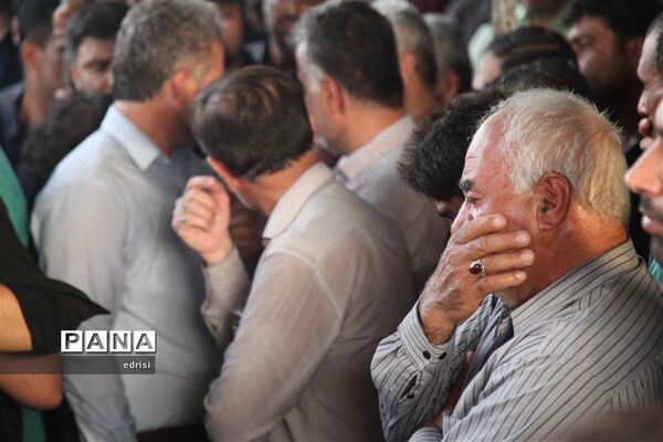وداع باشکوه با پیکرسرهنگ شهیدعباس بهروزی درخِشت
