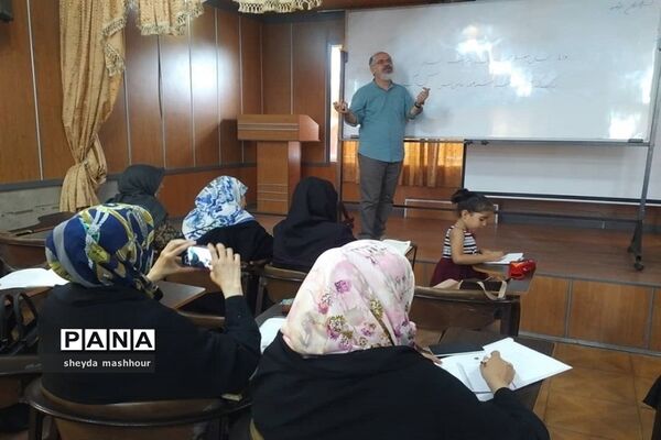 برگزاری کارگاه آموزش خوشویسی آموزش و پرورش ناحیه یک ری