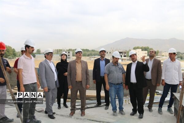 بازدید اعضای شورای اسلامی شهر قدس از پروژه  بیمارستان 160 تختخوابی