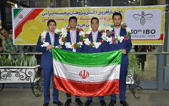 دانش آموز مشهدی مدال نقره المپیاد جهانی زیست شناسی را از آن خود کرد