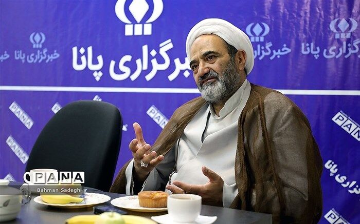 رئیس سازمان پژوهش و برنامه‌ریزی: ایده  گذاشتن  کتابی درباره آشنایی با گویش محلی در برنامه آموزشی مدارس مطرح است