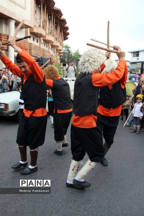 کارنوال محلی آغاز سال نوی تبری