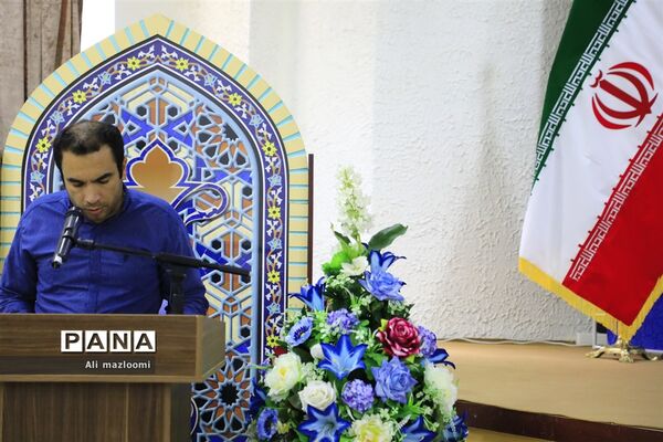 دیدار مدیرکل و جمعی از کارکنان سازمان فنی و حرفه‌ای خراسان جنوبی با حجت الاسلام و المسلمین حاج آقای عبادی