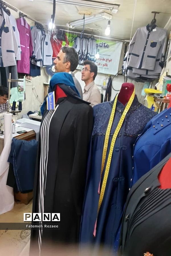 بازدید تیم نظارت تخصصی از تولیدی‌های لباس فرم مدارس