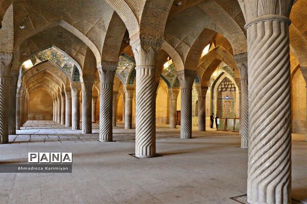مسجد وکیل؛ تلفیقی از معماری و هنر ایرانی