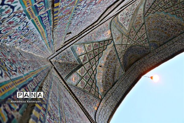 مسجد وکیل؛ تلفیقی از معماری و هنر ایرانی
