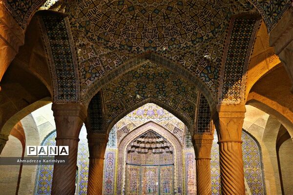 مسجد وکیل؛ تلفیقی از معماری و هنر ایرانی