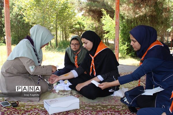 پیش اردوی ملی دانش‌آموزان دختر تشکل پیشتازان البرز