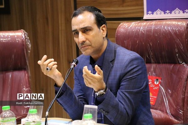 کارگاه آموزشی توجیهی مدرسان استان‌های کشور در رابطه با انتخاب رشته‌های آزمون سراسری در اردوگاه شهید منتظری شهریار