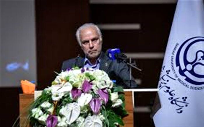 شیر مادر با عشق و علاقه ی مادر همراه است