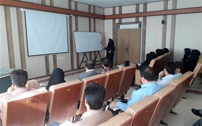 برگزاری دوره آموزش کمک های اولیه در سوانح و حوادث در اداره کل آموزش و پرورش استان همدان