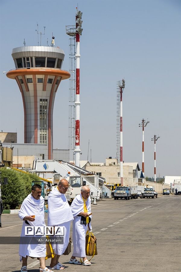 اعزام زائرین حج98 از آذربایجان غربی