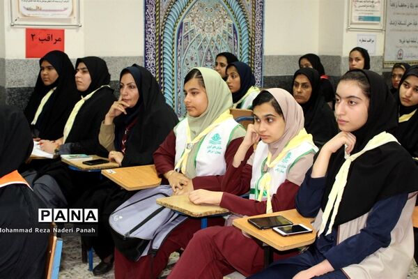 اردوی  استانی  دانش آموزان پیشتاز دختر استان بوشهر -۱