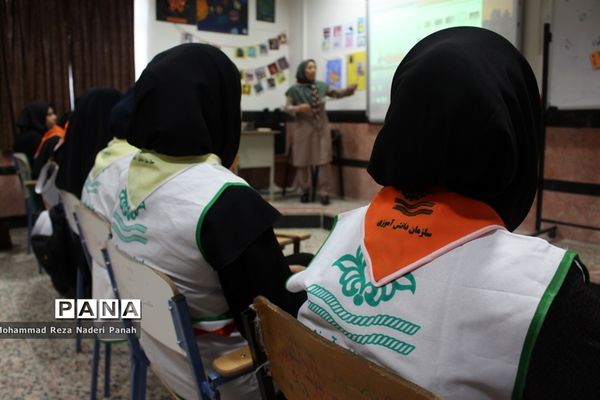 اردوی  استانی  دانش آموزان پیشتاز دختر استان بوشهر -۱