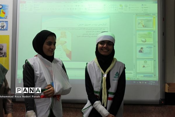 اردوی استانی دانش آموزان پیشتاز دختر استان بوشهر-۲