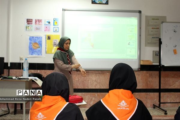 اردوی استانی دانش آموزان پیشتاز دختر استان بوشهر-۲