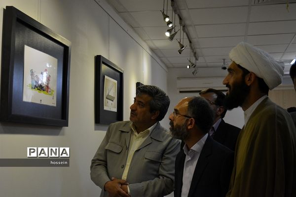 افتتاح نمایشگاه کاریکاتور(آسوده باش من ملکه‌ام) و (ملکه کشتی ربا)