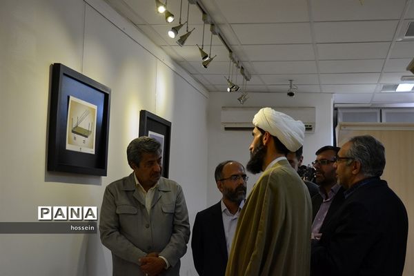 افتتاح نمایشگاه کاریکاتور(آسوده باش من ملکه‌ام) و (ملکه کشتی ربا)