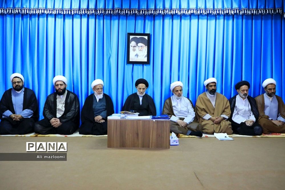 دیدار اعضای شورای هماهنگی تبلیغات اسلامی خراسان جنوبی با حجت الاسلام و المسلمین عبادی