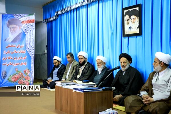 دیدار اعضای شورای هماهنگی تبلیغات اسلامی خراسان جنوبی با حجت الاسلام و المسلمین عبادی