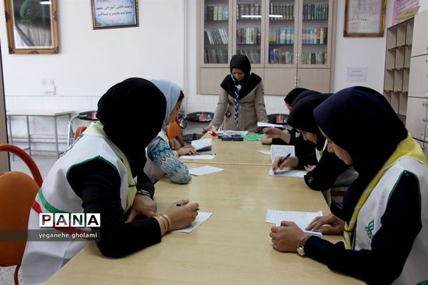 کلاس‌های آموزشی پیشتازان دختر اعزامی به نهمین دوره  اردوی ملی