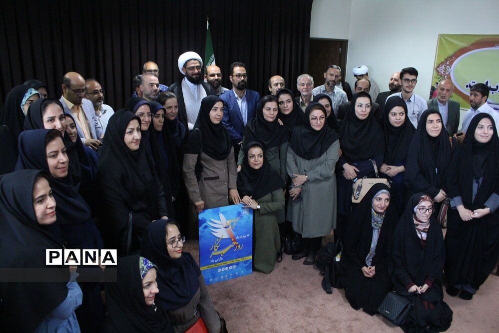 دیدار امام جمعه همدان با اصحاب رسانه به مناسبت هفته خبرنگار