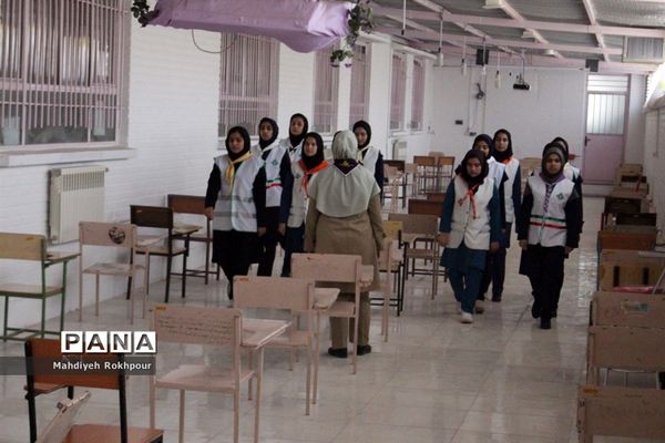 کلاس‌های آموزشی پیشتازان دختر اعزامی به نهمین دوره اردوی ملی