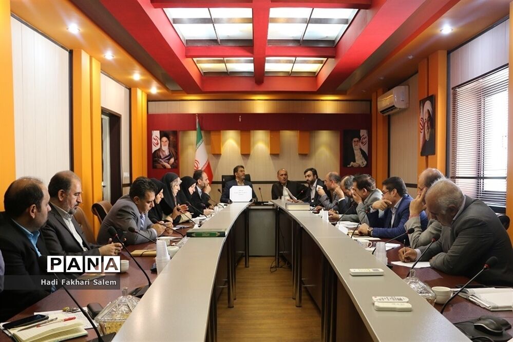 نشست مسئولان کمیته‌های برگزاری سی و هفتمین دوره مسابقات فرهنگی و هنری