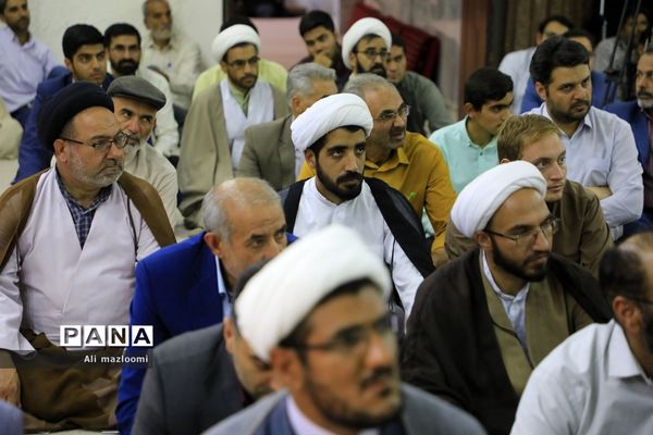 نشست تبیین مسائل جاری انقلاب اسلامی با سخنرانی صفار هرندی